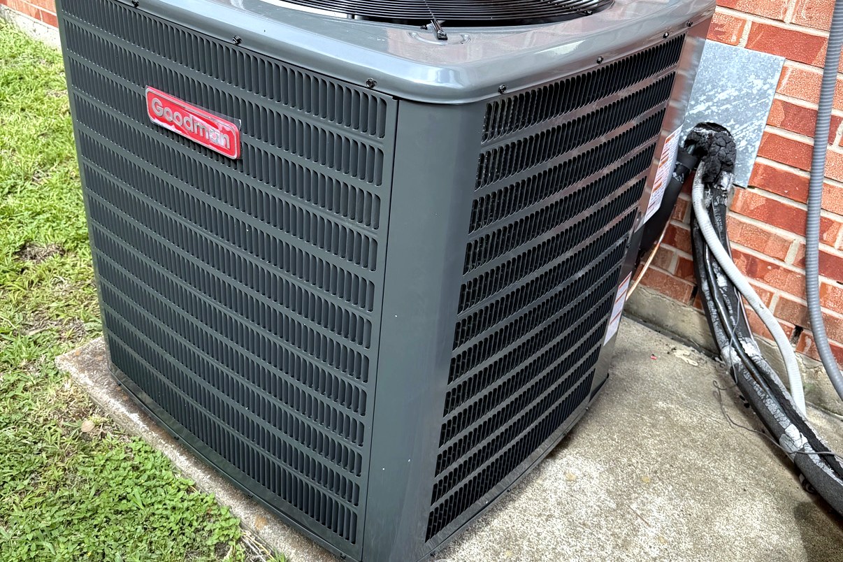 New Goodman condenser installed — Houston